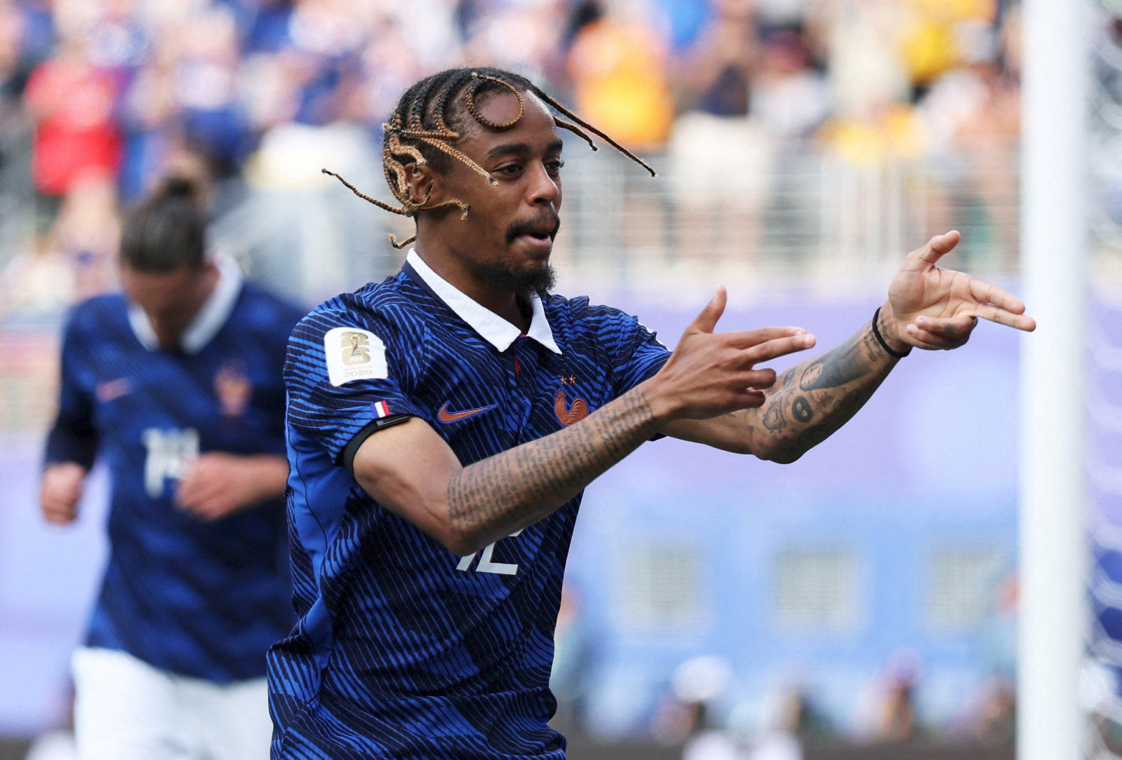 برادلي باركولا بعد تسجيله هدفاً لفرنسا في مرمى السويد بكأس العالم - 30 يونيو 2026