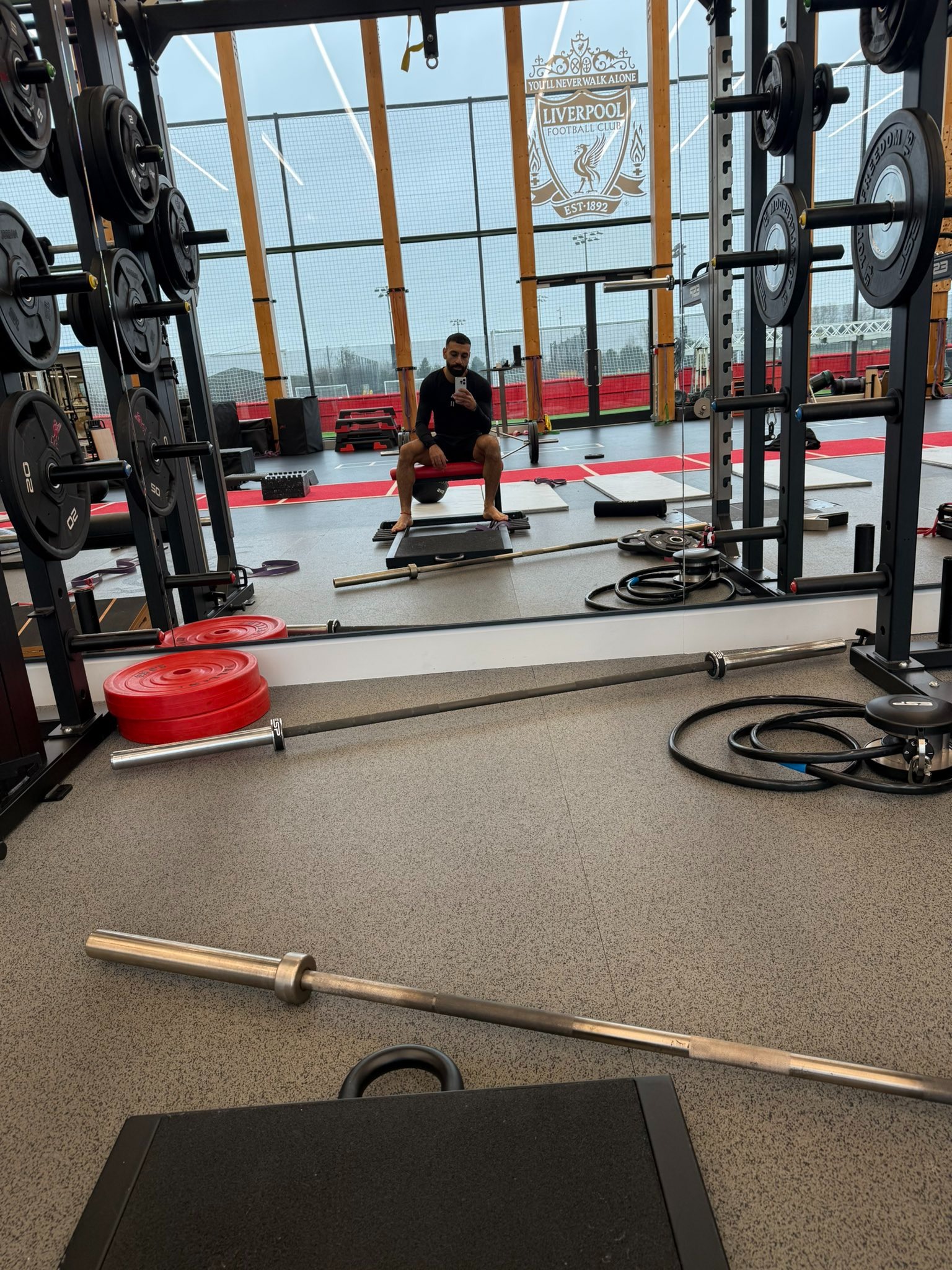 المصري محمد صلاح في تدريبات فردية داخل نادي ليفربول - 9 ديسمبر 2025